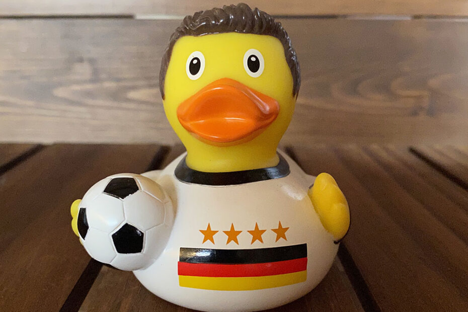 サッカープレイヤーダック lilalu アヒル ラバーダック